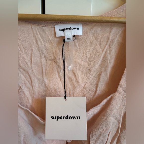 REVOLVE SUPERDOWN rosa button up crop top soft pink XS NWT - Picture 7 of 7